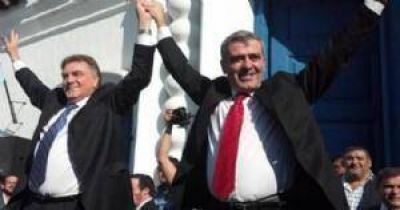 Amaya y Cano ir�an a internas para las elecciones de 2017