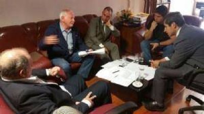 Municipales rechazaron un aumento del 15%
