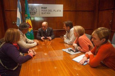 Verano: Hoteleros y gastron�micos pidieron una �Mar del Plata en condiciones�