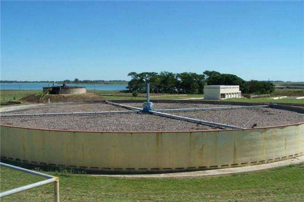 Guerra entre Junn y Chacabuco por la contaminacin del ro Salado con desechos cloacales