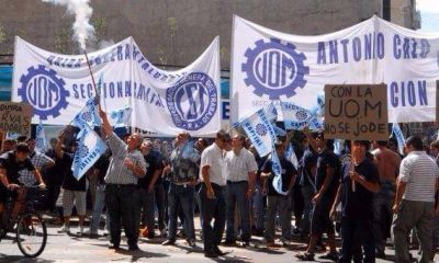 El bono que le marca la cancha a Gobierno y CGT: metal�rgicos cobrar�n $4000 en dos veces