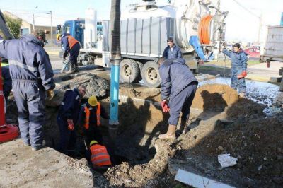 Construcci�n y mantenimiento de cloacas, pluviales y redes de agua