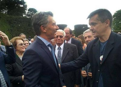 Altolaguirre estuvo en el homenaje a Yrigoyen con Macri y gestion� fondos