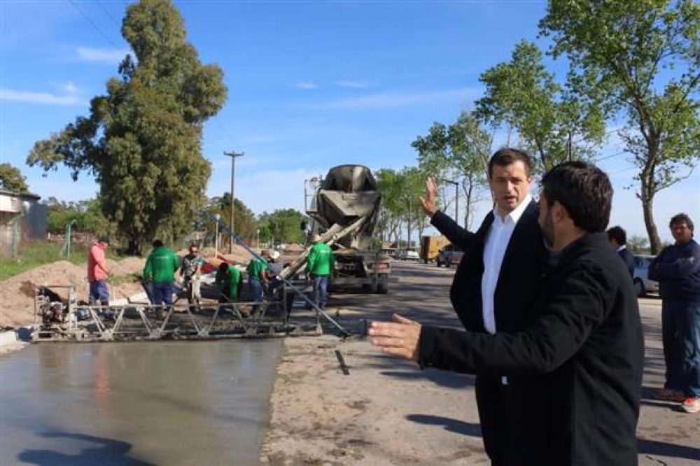 El intendente recorri� los avances de la obra en la Av. Cacique Coliqueo