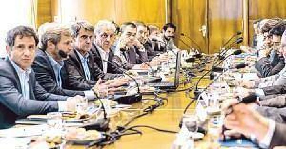 Sin posicin unificada, provincias se renen hoy con Nacin para discutir deuda y dficit