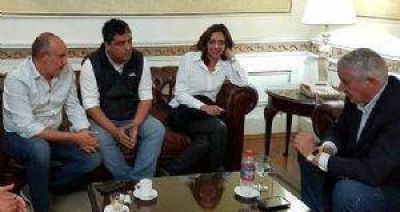 Se confirm� el pase de dos dirigentes kirchneristas al Frente Renvoador