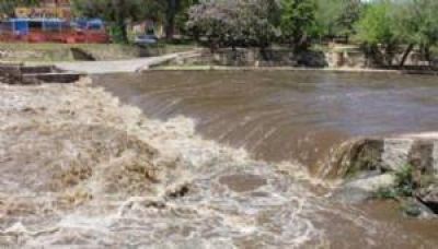 Carlos Paz: Una creciente de un metro ingres� al r�o San Antonio