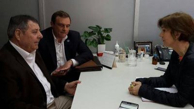 De Angeli gestiona obras en Naci�n para intendentes aliados