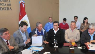 Cambiemos denunciar� a intendentes peronistas