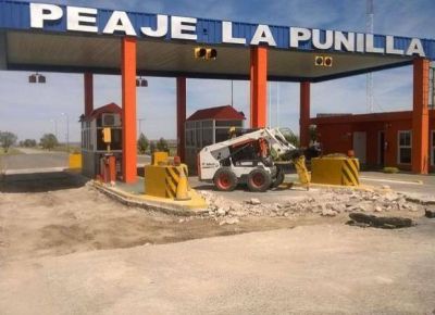 Comenzaron las obras en el peaje de La Punilla