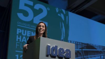 Mar�a Eugenia Vidal: 