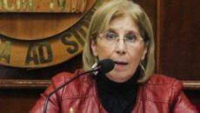 El presupuesto 2017 prev� 317 millones menos para la UNT