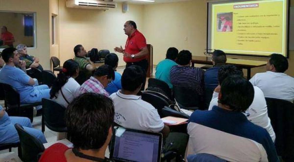 Se realiz� en Tucum�n el V Curso del NOA de Traslado Aerosanitario