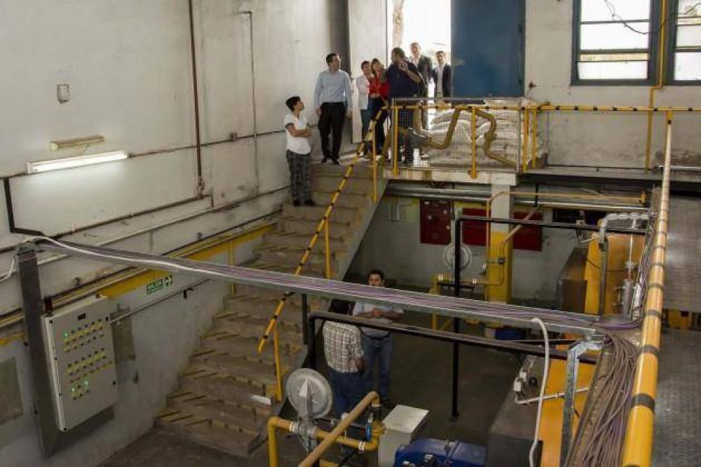 Contin�a la puesta en valor con obras finalizadas y entrega de equipamiento