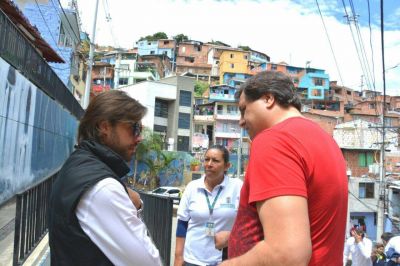 Iriart en Colombia: �un lugar donde la paz le gan� a la violencia�