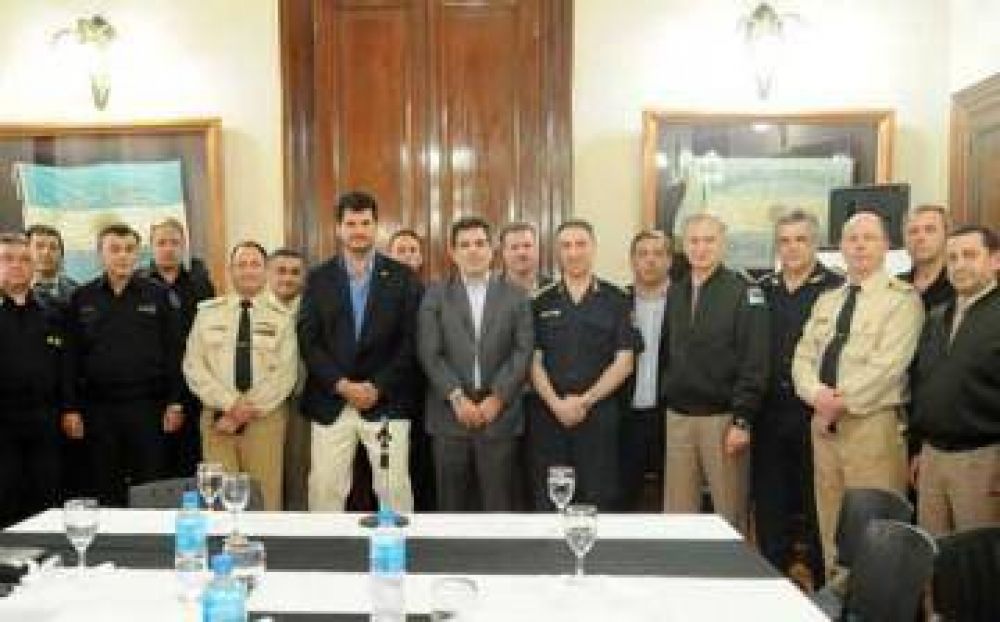 Coordinan arribo de fuerzas federales a los municipios del Sur del Conurbano bonaerense