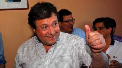 Weretilneck quiere mandatos de cinco a�os, sin reelecci�n