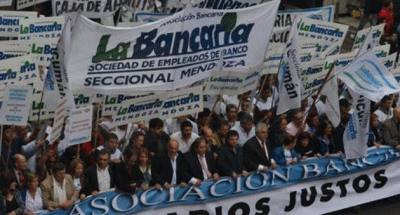 M�s protestas de bancarios por reapertura de paritarias