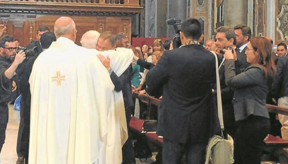 Vaticano: el obispo reclam a Schiaretti obras para Traslasierra