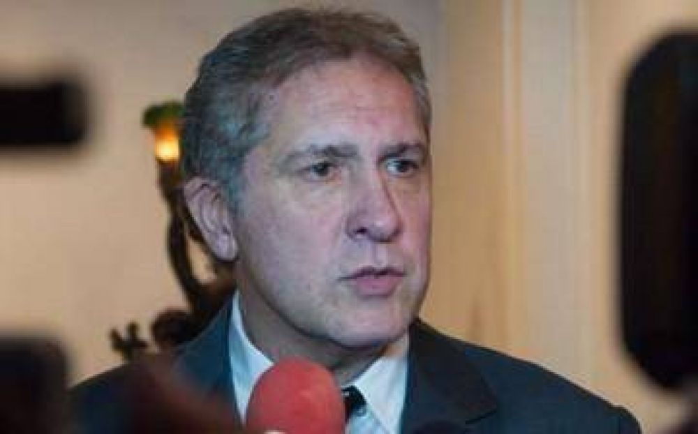  Pallares: �No hay que tenerle miedo a la palabra orden�