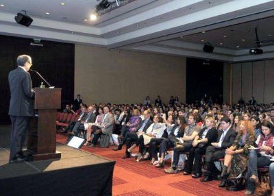 Juan Marque: �Debemos hacer los lugares de trabajo m�s humanos�