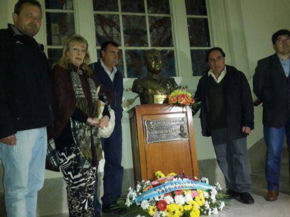 Justicialistas homenajearon a Pern y Evita en el 71aniversario del 17 de Octubre