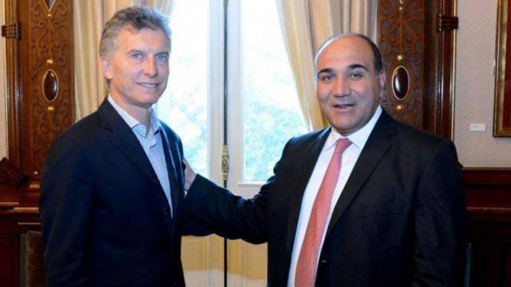 En el D�a de la Lealtad, Manzur dijo que el PJ tucumano acompa�a al Gobierno de Macri