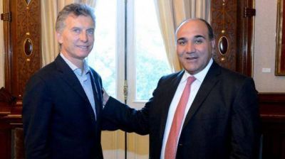 En el D�a de la Lealtad, Manzur dijo que el PJ tucumano acompa�a al Gobierno de Macri