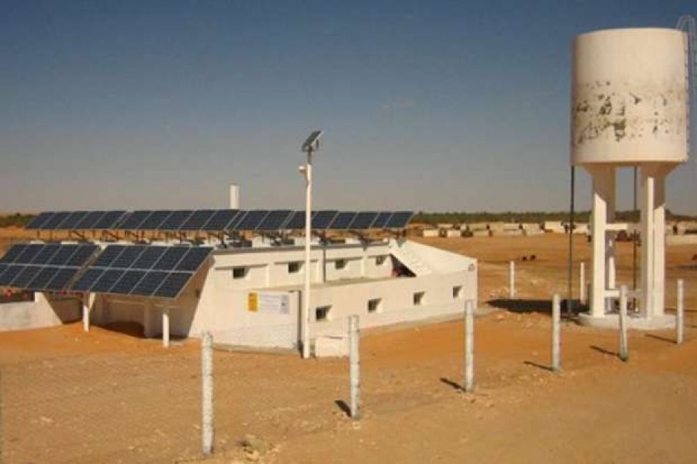 Tecnologa permite abastecer de agua potable en pleno desierto del Shara