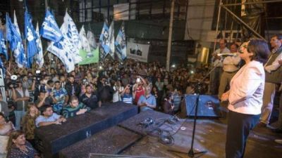 D�a de la Lealtad: Corpacci llam� a militar para �defender lo realizado�