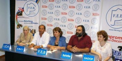 Un bono de hasta $13.925 ser�a necesario para los docentes, los trabajadores m�s perjudicados por la ca�da del salario real