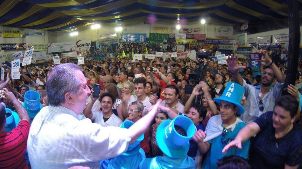 En multitudinario acto por el Da de la Lealtad Peronista, Passalacqua subray los valores misionerismo