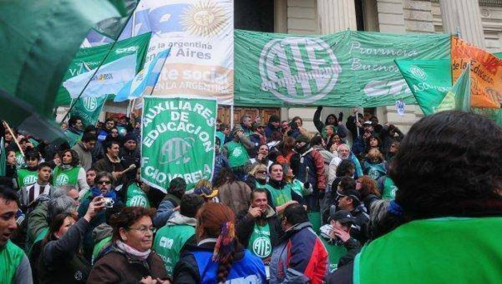 ATE, Judiciales y m�dicos paran el jueves por bono y reapertura de paritarias