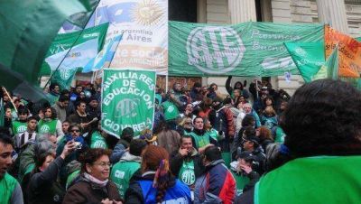 ATE, Judiciales y m�dicos paran el jueves por bono y reapertura de paritarias