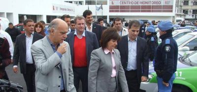 Bullrich y Ritondo oficializaron la llegada de fuerzas federales