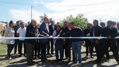 En Villa Mercedes celebran: entregaron 33 nuevas viviendas
