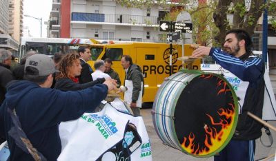 Bancarios paralizaron actividad y anuncian un paro nacional para el viernes 28 de Octubre