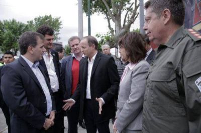 �Es indispensable que trabajemos todos juntos contra la inseguridad�