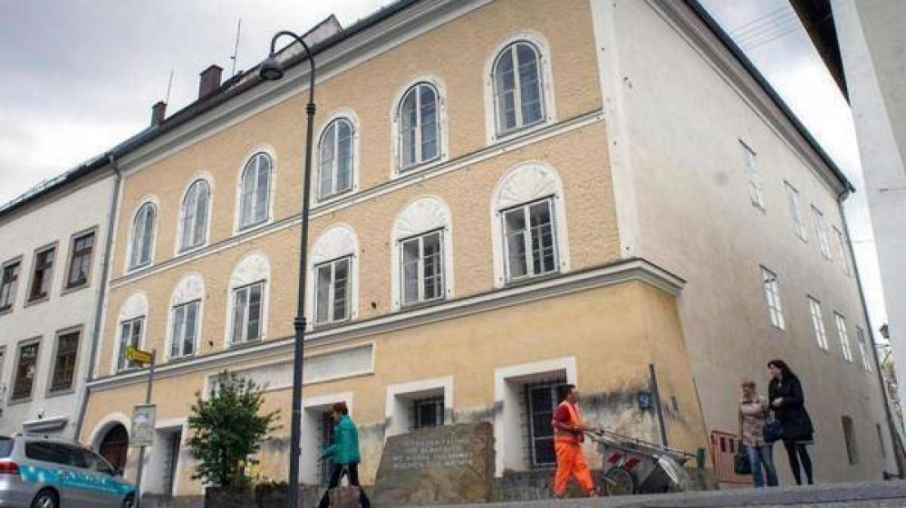 Austria: demolern la casa de Adolf Hitler