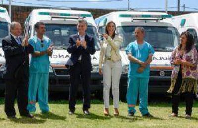 Jun�n, Lincoln, General Villegas, Salliquel� recibieron ambulancias, en el acto del lunes