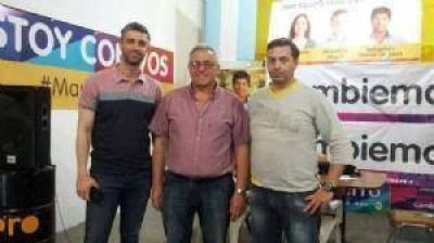 Cambiemos Chivilcoy entreg� subsidios a Col�n y Varela
