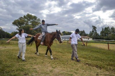 La equinoterapia ser� incorporada por el IPS