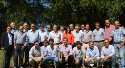 Presupuesto 2017: los intendentes de la UCR realizan sus planteos ante Salvador
