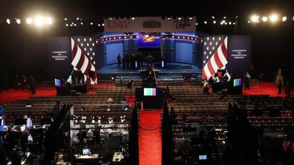 Hillary y Trump, cara a cara maana en el tercer debate