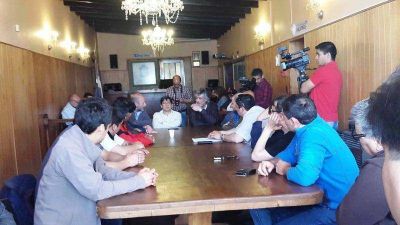 Choferes de taxis reclamaron el blanqueo de trabajadores del sector