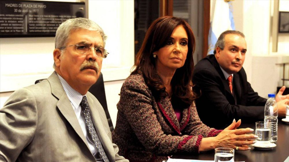Revs judicial para Cristina Elisabet Kirchner y Julio De Vido