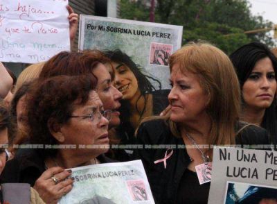 Masiva movilizaci�n provincial por la violencia contra las mujeres
