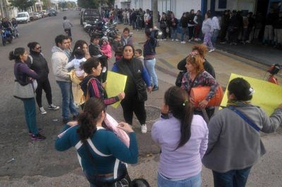 Recomiendan acceso a la informaci�n y control en la entrega de casas