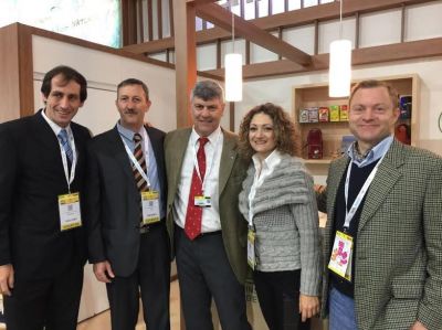 Yerba Mate Argentina en Sial Par�s, una de las ferias de alimentos m�s importantes del mundo