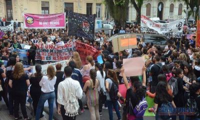 Las correntinas se sumaron a la marcha nacional en contra de la violencia de g�nero